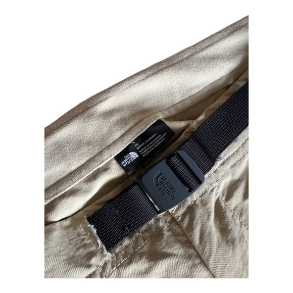Classic The North Face Paramount Convertible Pants in khaki beige - Picture 3 of 7